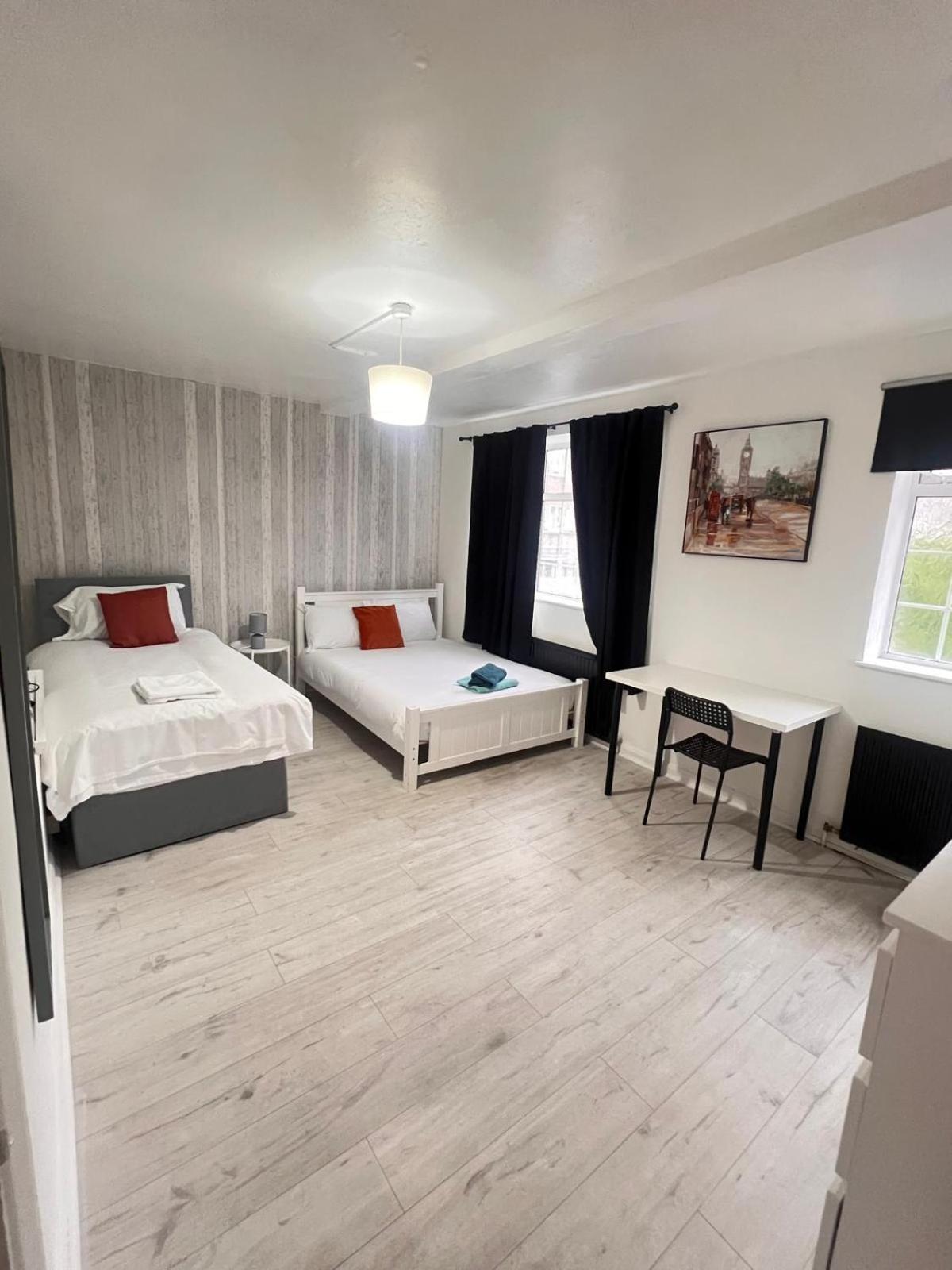 London E2 Rooms Exterior photo